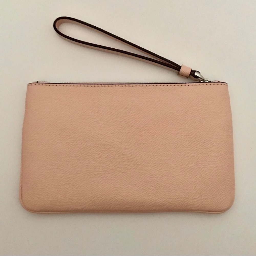 ❌🌟HPx3🌟NWT! Coach Large Wristlet - Picture 2 of 8